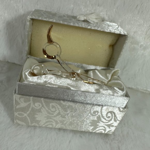 About Face Designs 1999-2009  Glass Scissors beautician Hair Stylist - Picture 4 of 8